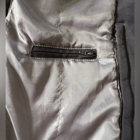 Men’s Express Black Coat Jacket Size Large - Picture 4 of 10